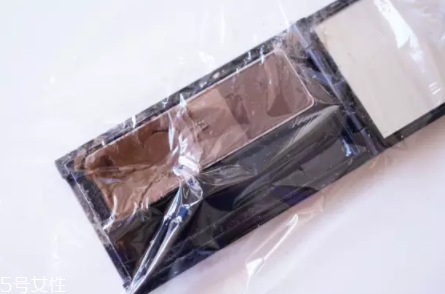 彩妝盤都有什么？小巧輕便型彩妝盤適合日常