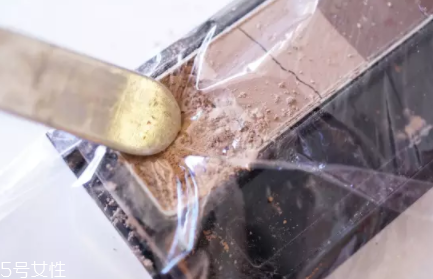 彩妝盤都有什么？小巧輕便型彩妝盤適合日常