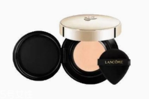 冬天適合用氣墊還是粉底液？冬天底妝和氣墊更配哦