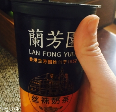 杯裝蘭芳園絲襪奶茶怎么喝？無需沖泡的便攜奶茶