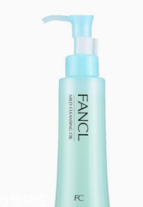 卸妝油可去黑頭嗎？去油效果強(qiáng)勁