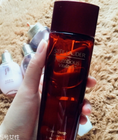 雅詩(shī)蘭黛紅石榴和雪花秀滋陰哪個(gè)好？