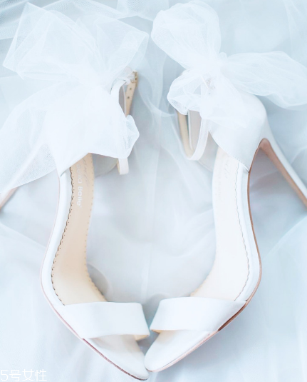 bella belle是什么檔次？千元級別的小眾婚鞋