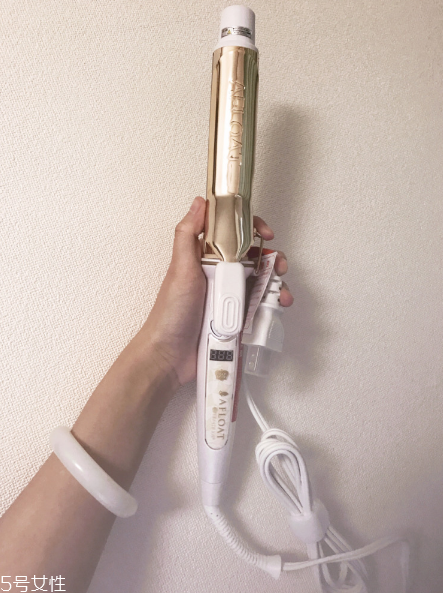 create ion卷發(fā)棒使用感 小仙女必備卷發(fā)神器 create ion卷發(fā)棒使用感 小仙女必備卷發(fā)神器