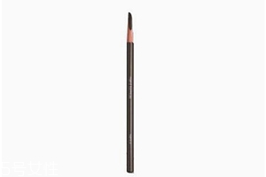 眼妝需要哪些東西？讓眼妝煜煜生輝的單品