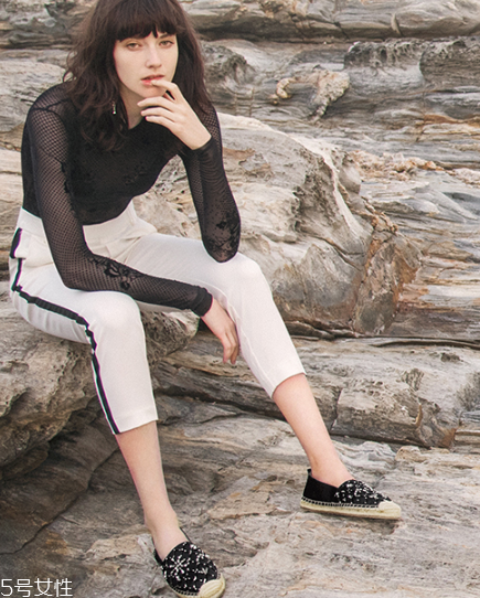 漁夫鞋適合什么季節(jié)？春夏演繹多樣風(fēng)格