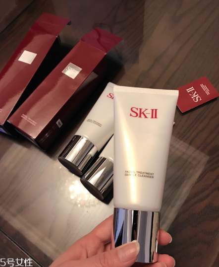 sk2洗面奶和cpb洗面奶哪個(gè)好用？無(wú)限回購(gòu)的洗面奶