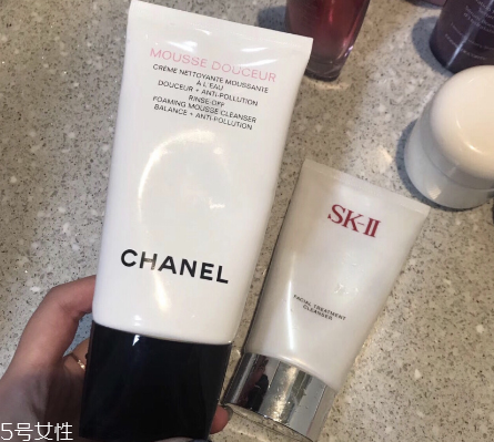 sk2氨基酸泡沫潔面乳霜好用嗎？最愛洗面奶