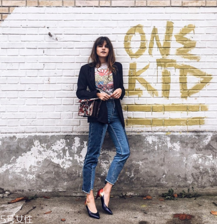 2022流行什么樣的牛仔褲？這些都是衣櫥必備