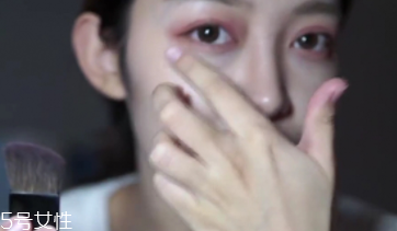 微醺桃花妝怎么化妝？簡單步驟滿足爆棚少女心