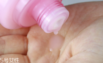 蘭蔻粉水適合什么年齡？只針對(duì)年輕肌底