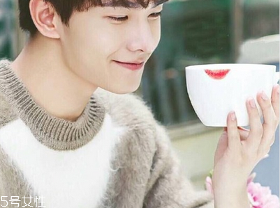 嬌蘭325和344哪個好看？直男最愛