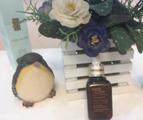 雅詩(shī)蘭黛適合痘痘肌嗎？