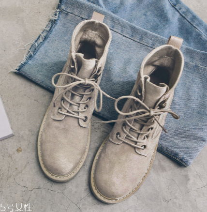 2018流行什么款式馬丁靴？自帶酷girl屬性