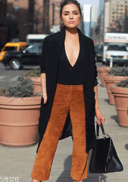 上班族背什么包包好看？這三款讓你每天造型百變