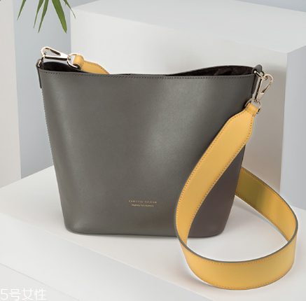 上班族背什么包包好看？這三款讓你每天造型百變