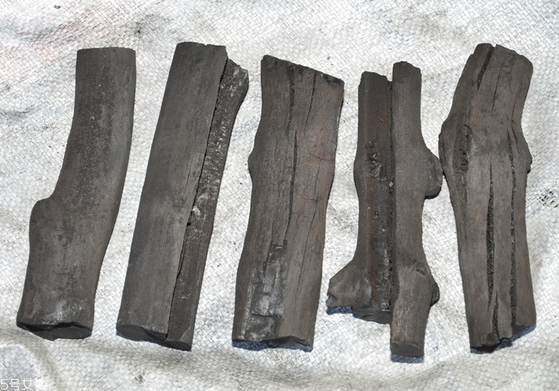 怎么用木炭生火 木炭生火技巧 怎么用木炭生火 木炭生火技巧