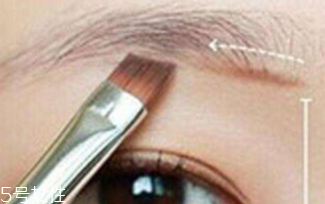 為什么明星都不紋眉？不能隨意趕潮流