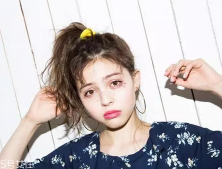 填充法令紋后笑會(huì)僵嗎？一定要選擇有資質(zhì)的醫(yī)院