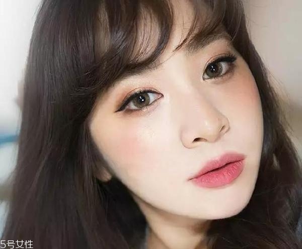 日常色口紅哪個牌子好？m字唇更好看