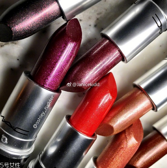 mac金屬色口紅色號(hào)有哪些？讓你整個(gè)妝容與眾不同