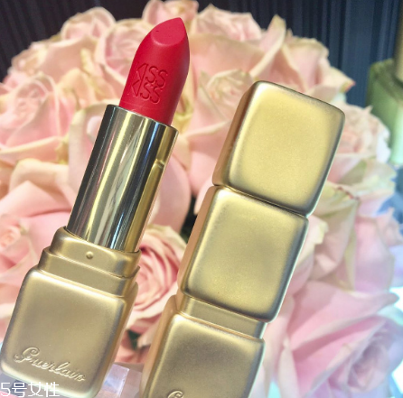 嬌蘭親親金管啞光唇膏哪個色好看？金管啞光霧面唇膏