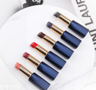 拜年妝適合什么唇色？這些口紅美出新氣色