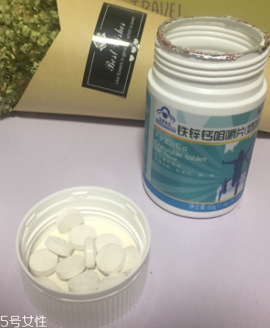 修正鈣鐵鋅多少錢一盒？40一盒價格美麗