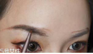 眉毛畫壞了怎么補救？12種拯救方法都在這里了