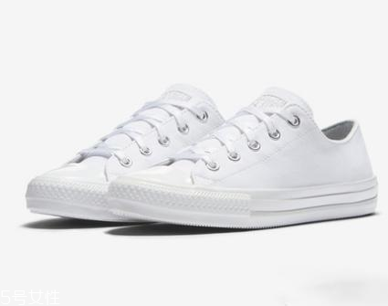 運(yùn)動(dòng)鞋能用鞋油嗎？盡量用運(yùn)動(dòng)鞋專(zhuān)用油