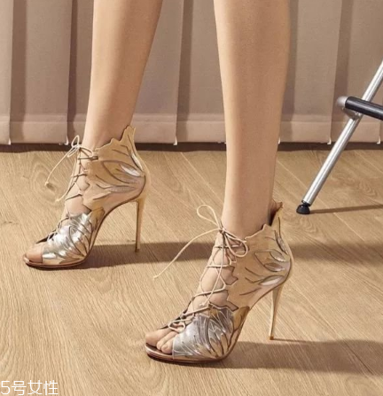 casadei是什么牌子？意大利美腿神器