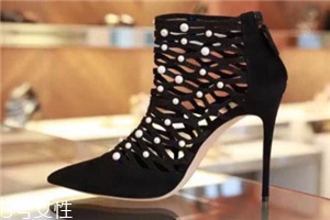 casadei是幾線品牌？意大利高級鞋履品牌