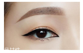 眼皮腫適合什么眼影？選用啞光色避開珠光色