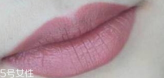 雅詩蘭黛口紅哪個色號最火？哪些最適合黃皮？