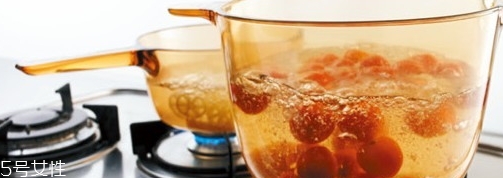 康寧鍋好用嗎？美食博主必備的一款廚具