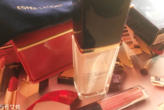 雅詩(shī)蘭黛粉底液多少錢？