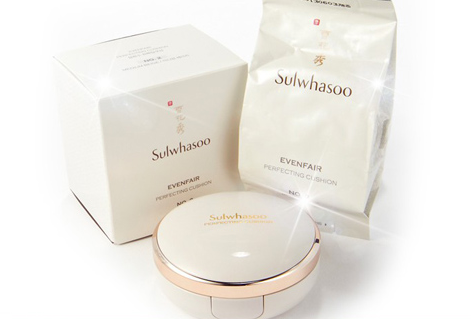 雪花秀氣墊和ysl氣墊哪個(gè)好？補(bǔ)妝也會(huì)很自然