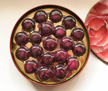 墨紅玫瑰怎么泡？這樣泡顏色太美了