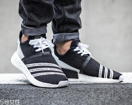 運動鞋有油污怎么清洗？要及時刷洗