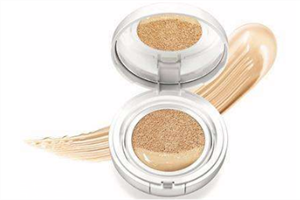 pony光彩氣墊粉底怎么樣？氣墊BB按壓更服帖