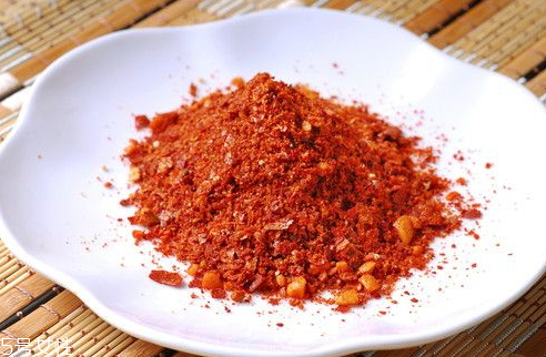 辣椒面長(zhǎng)蟲(chóng)還能吃嗎 變質(zhì)不要食用