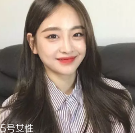 什么女孩適合不留劉海？圓臉妹子掀起劉海更適合你