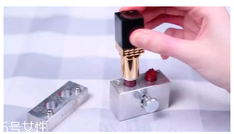 手工口紅怎么做？什么色號都隨你心思啦