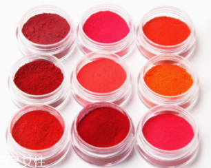 手工口紅怎么做？什么色號都隨你心思啦