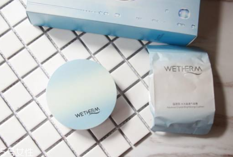 溫碧泉?dú)鈮|cc霜多少錢(qián)？輕薄自然的好妝感