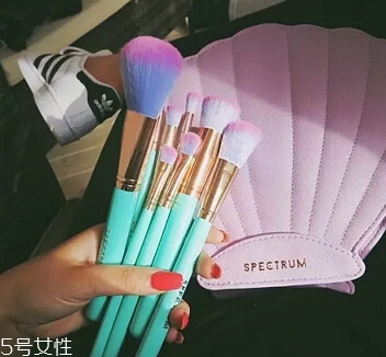 怎么選購韓國化妝品？女生化妝品必備清單