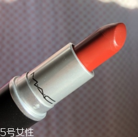 2018今年MAC和紀(jì)梵?？诩t哪個(gè)值得買？紀(jì)梵希低調(diào)奢華