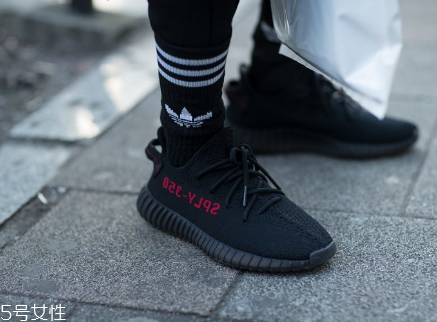 運(yùn)動(dòng)鞋要不要墊鞋墊？運(yùn)動(dòng)鞋沒(méi)有必要墊鞋墊