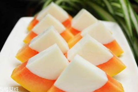 椰奶凍熱量高嗎 減肥人群不建議食用 椰奶凍熱量高嗎 減肥人群不建議食用