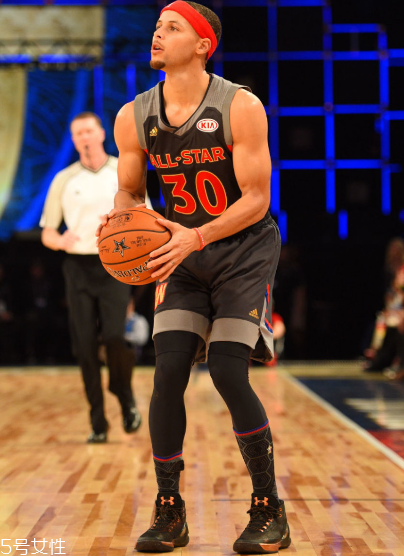 運動鞋要買大半碼嗎？根據(jù)自己的運動習(xí)慣挑選